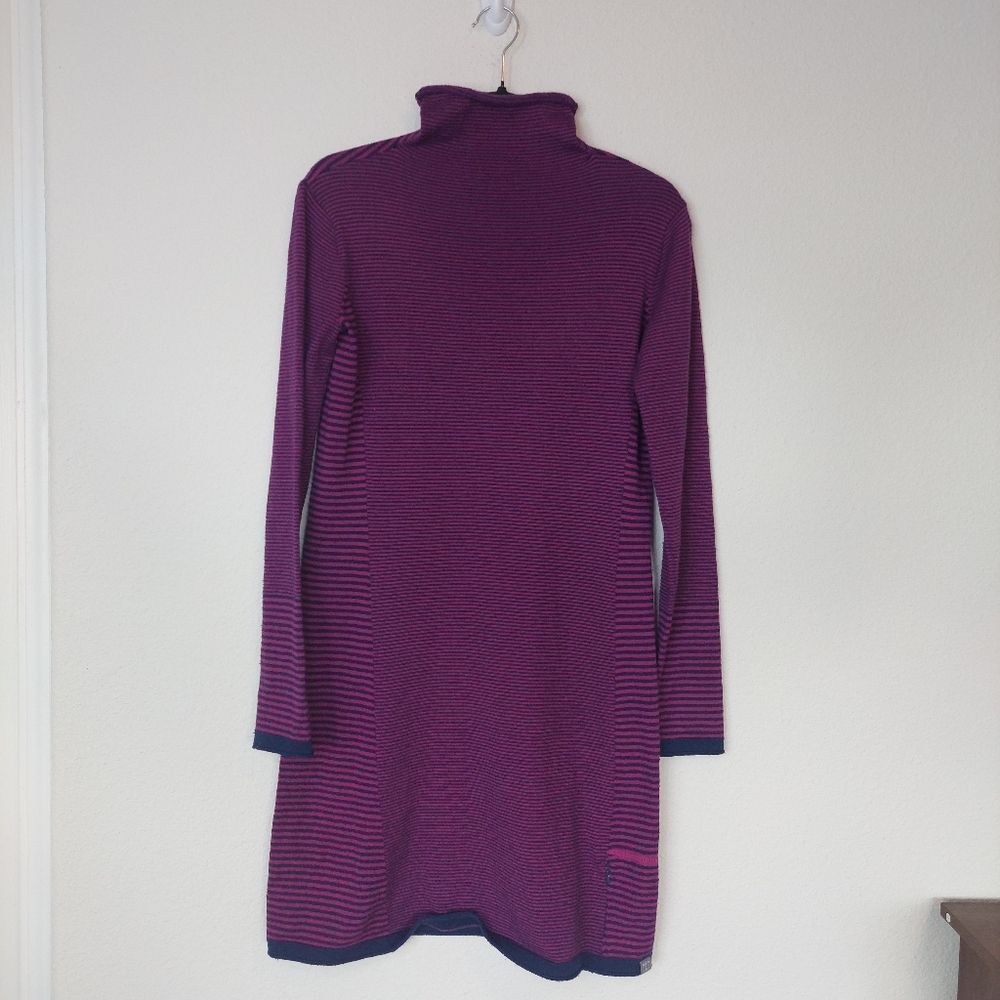 Title Nine Longsleeve Turtle Neck Stripe Sweater Dress Size Small